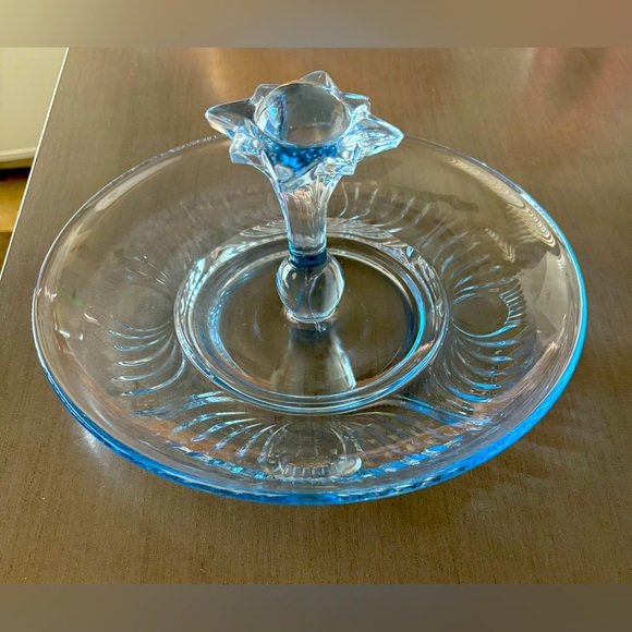 1930s Handmade Elegant Glass Paden City Maya Light Ice Blue Center Handle - Picture 1 of 6